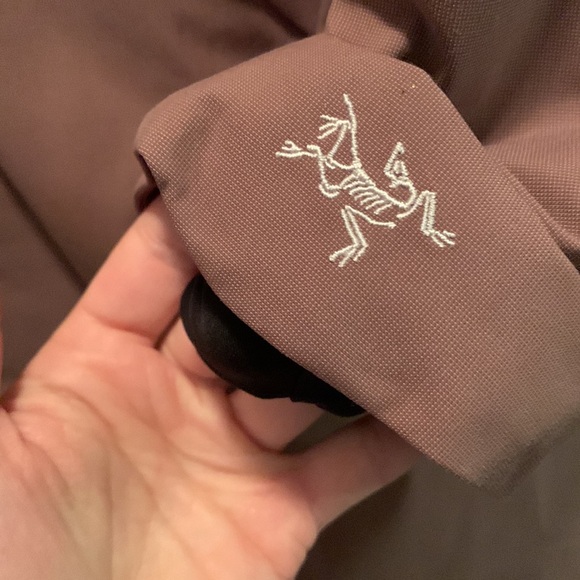 Arc’teryx Alessa Long Parka - Picture 6 of 14